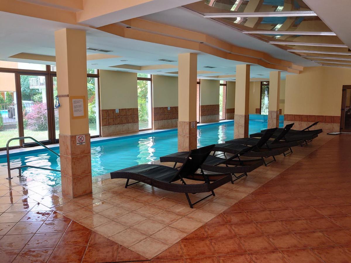 Coke Wellness Apartman Siófok Zewnętrze zdjęcie
