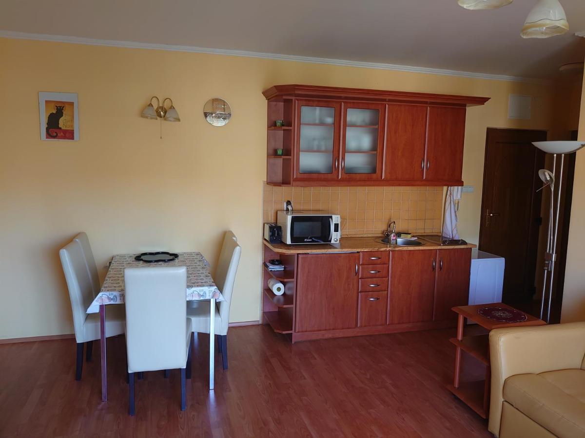 Coke Wellness Apartman Siófok Zewnętrze zdjęcie