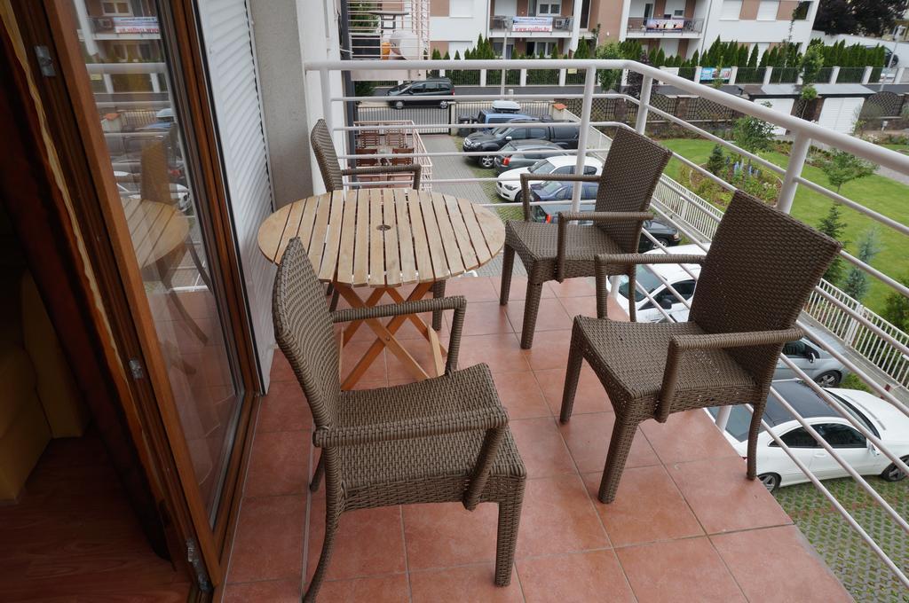 Coke Wellness Apartman Siófok Zewnętrze zdjęcie